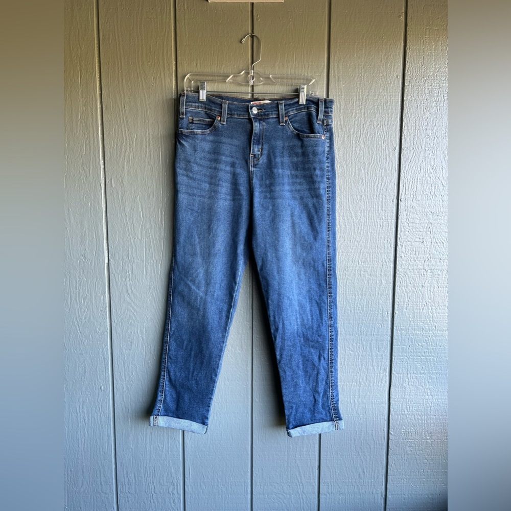 Levi’s Signature Levi Strauss Capri Cuffed Jeans
